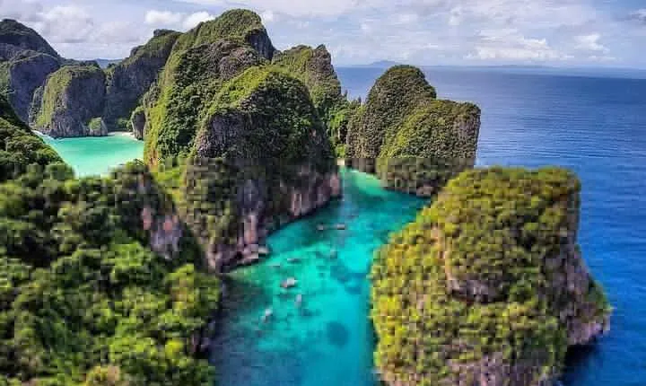 Private Phi Phi and Khai Islands Snorkeling Tour by Speedboat