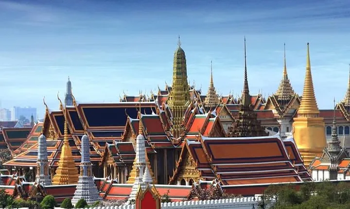 Half-Day Royal Grand Palace and Bangkok Temples Tour
