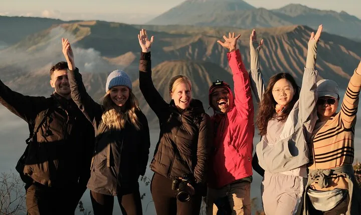 Mount Bromo & Ijen 2D1N Start from Malang & Surabaya Sharing Tour