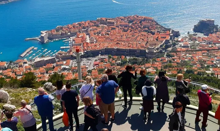 Dubrovnik City Tour: Panorama Drive & Sightseeing Walk