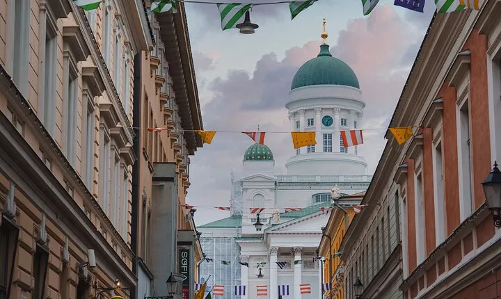 Explore Helsinki in 60 minutes with a Local