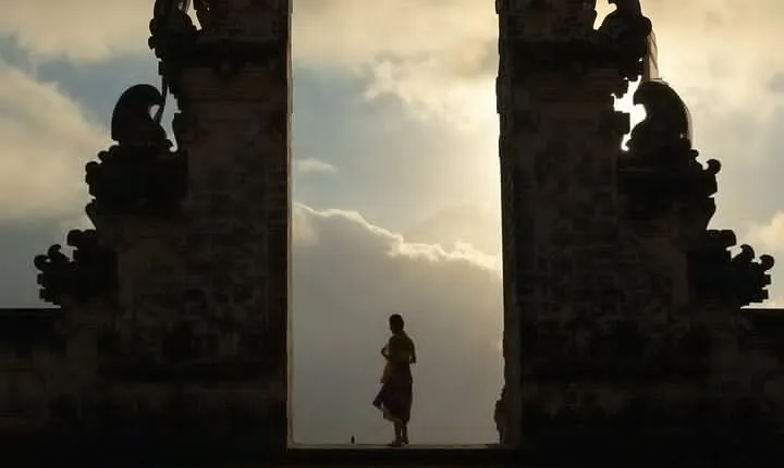 Heaven Gate (Lempuyang) - Tirta Gangga - FREE WIFI