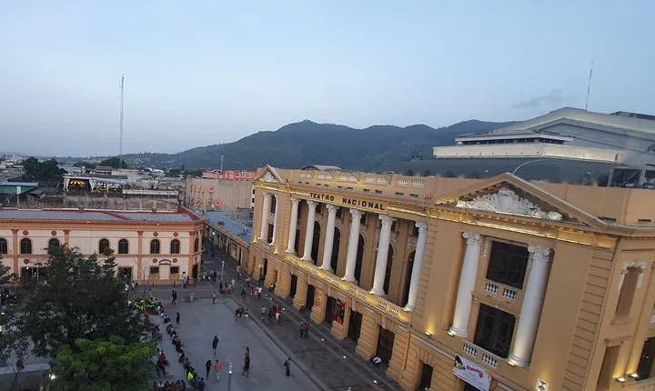 Layover Tour The Best Tour Guides , San Salvador City and Volcano no exit fees