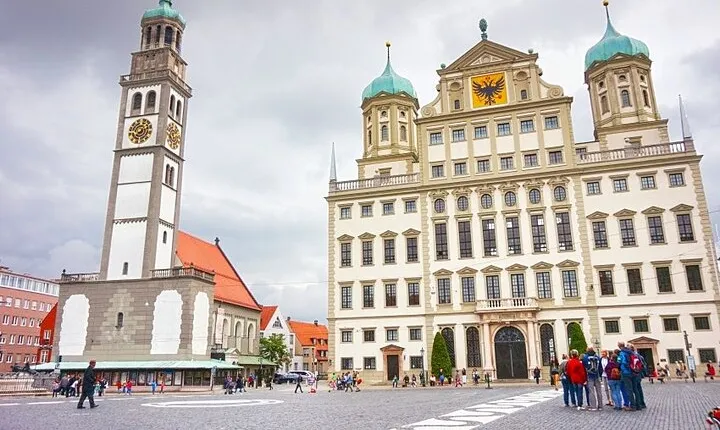 Enigmatic Waters Quest Experience in Augsburg