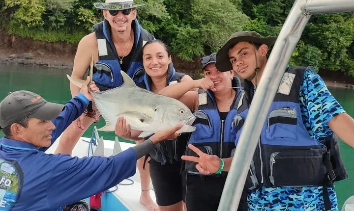 Whale Watching with Snorkeling and Fishing in Puerto Jiménez