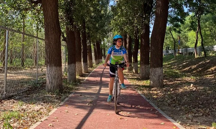 Riverside Cycling with a Native