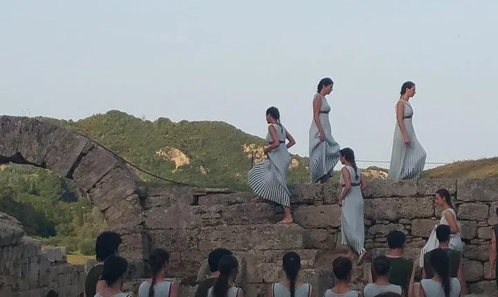 Katakolon - Athens, Premium Skip-The-Line Package tour