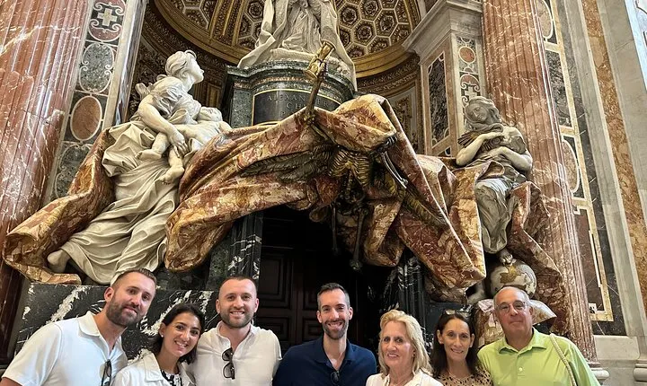 Skip-the-line Vatican, Sistine Chapel&Basilica Tour W Local Guide