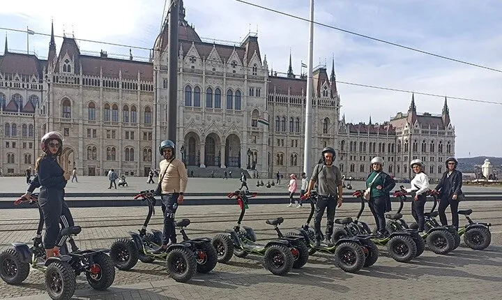 Budapest EZRaider Tour - A City Exploring Adventure