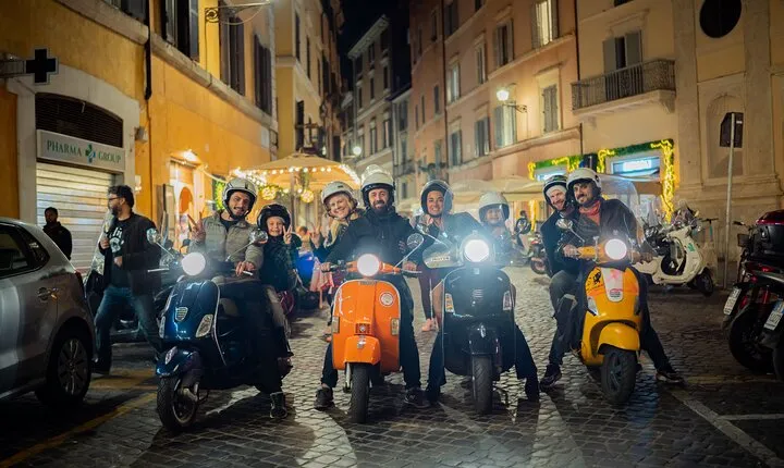Rome Vespa Tour With Photoshoot