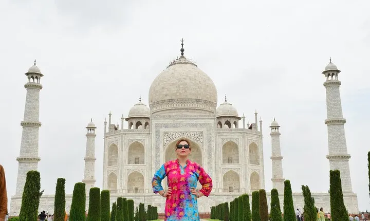 Taj Mahal & Agra One Day Tour from Delhi by Car