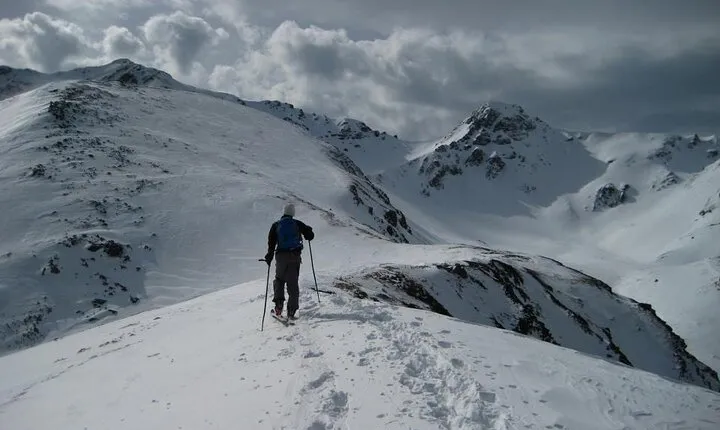 Hiking adventure in Sharri