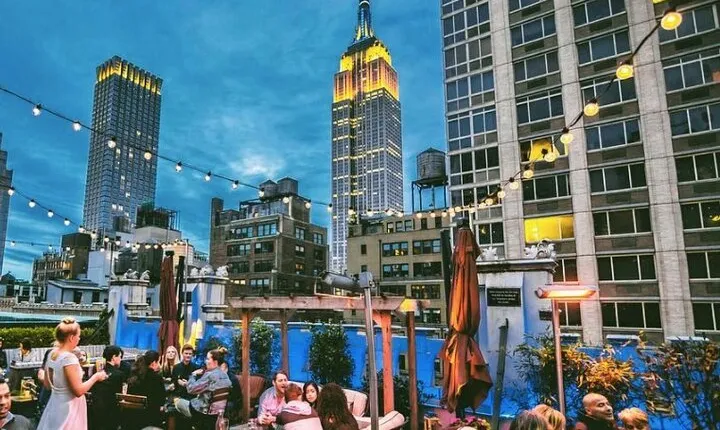 4-Hour Night Out New York Rooftop Tour