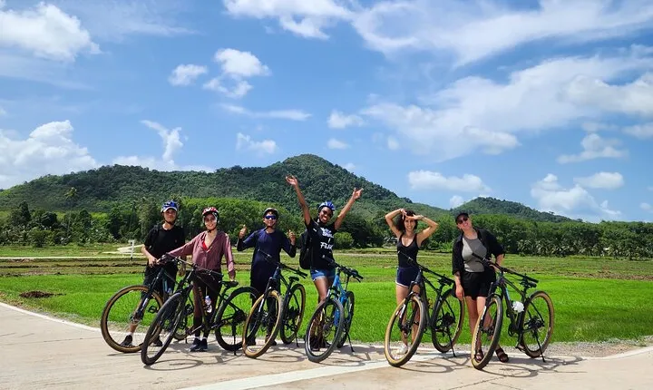 Islands Discovery: Koh Yao and Koh Hong with Bicycles and Beaches