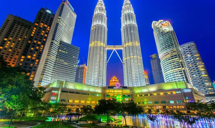 Chauffeur: Johor Bahru to Kuala Lumpur Transfer [Van]