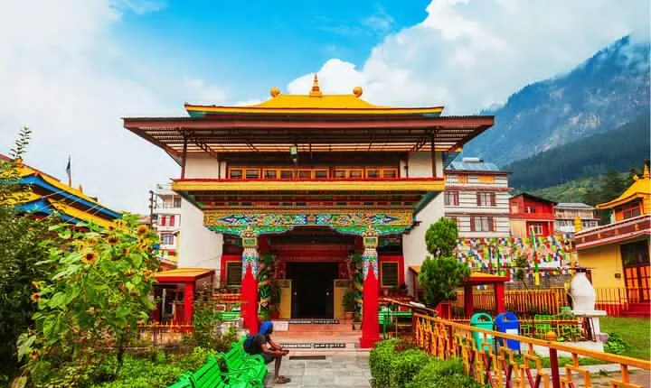 Heritage & Cultural Walking Tour Manali (2 Hours Guided Walking Tour)