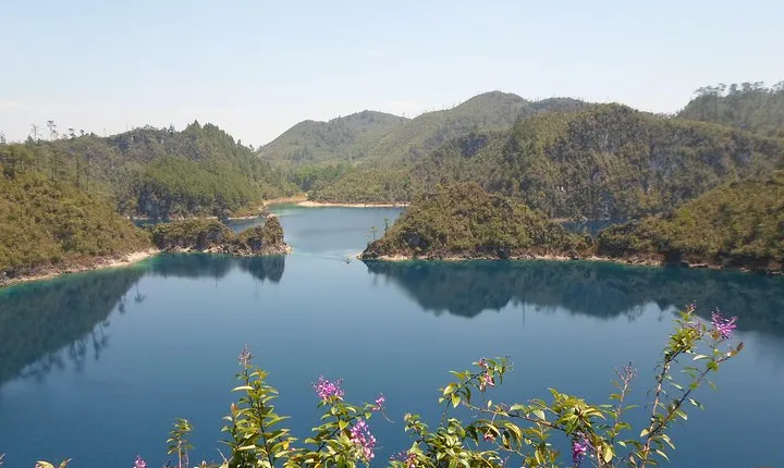 El Chiflon Waterfalls and Montebello Lakes Day Trip from Tuxtla Gutiérrez