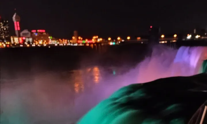 Maid of the Mist Fireworks Night Time Boat Tour in Canada