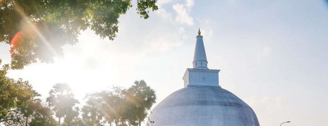 ANURADHAPURA DAY TOUR