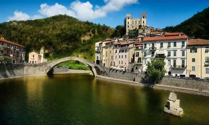 Italian Riviera and French Coastal Gems: A Private Tour from Nice