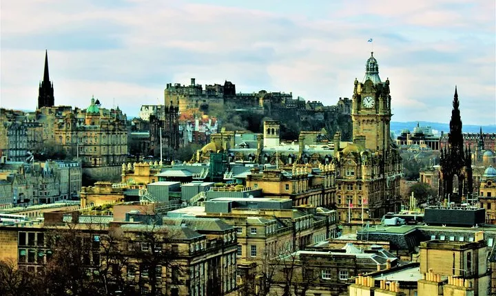Edinburgh Self Guide