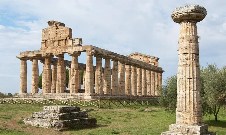 Paestum, Buffalo Mozzarella tasting and light lunch private tour