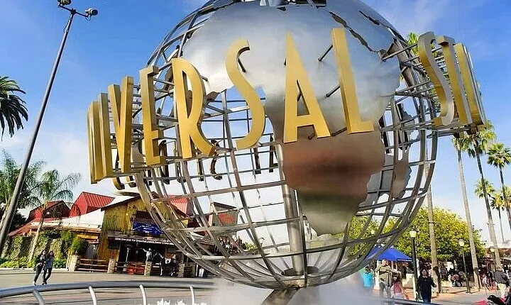 From Los Angeles: Small-Group LA City Tour with Pick Up