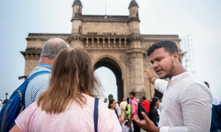 Private Sightseeing Tour of Mumbai's Iconic Sights