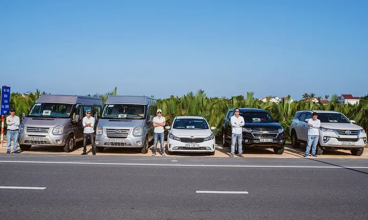 Private transfer from Hue to Phu Bai Airport or railway station