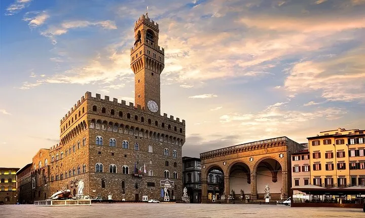 A Walking Tour in Florence Unveiled