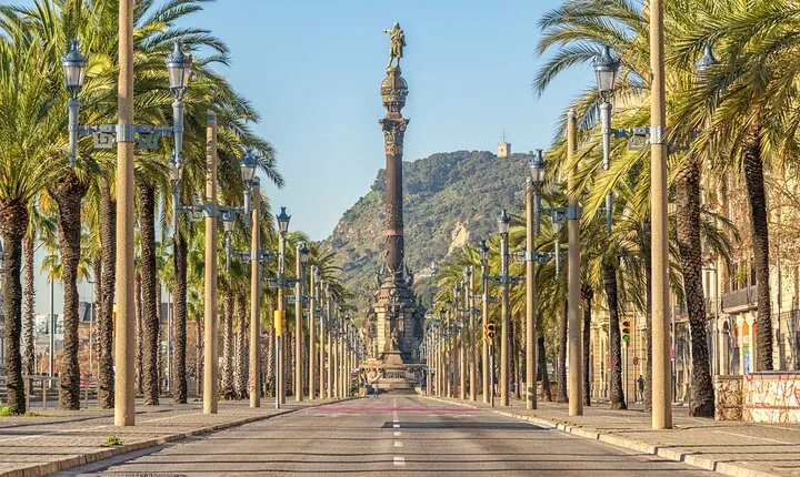 Columbus Monument Access With Barcelona Seaside Guided Tour