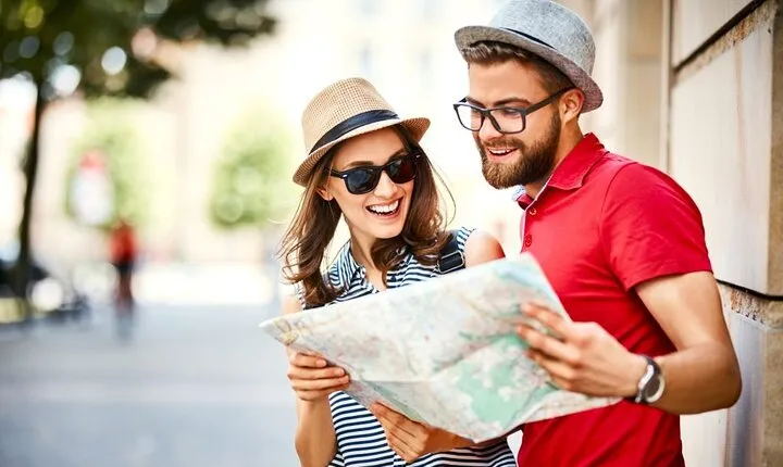 Breathtaking Manchester – Walking Tour for Couples