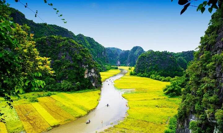 Full-Day Ninh Binh Highlights Tour from Hanoi