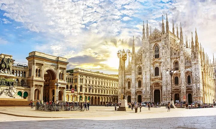 Divine Heights Duomo Secrets and Rooftop Wonders