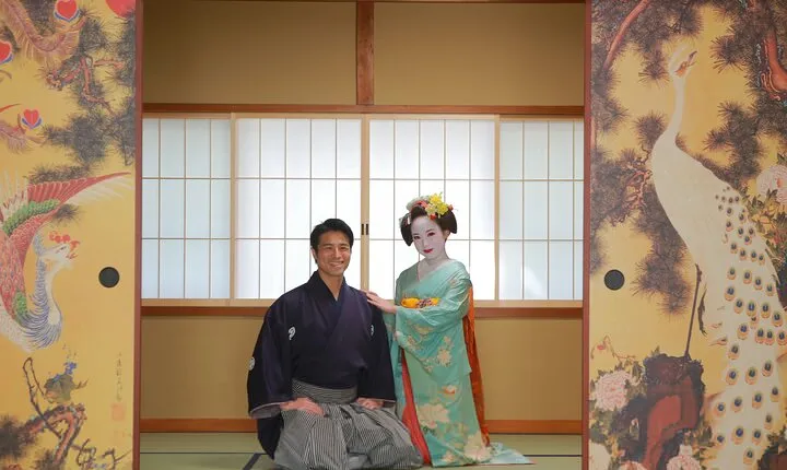 Kyoto Kiyomizudera Temple: Maiko and Samurai couple plan