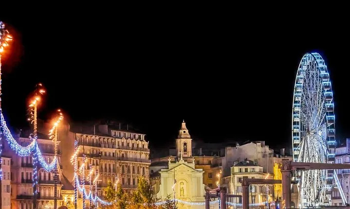 Marseille's Festive Spirit: A Christmas Walking Tour