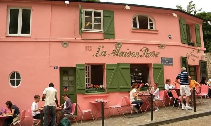 4 Hours Private Guided Tour of Le Marais & Montmartre