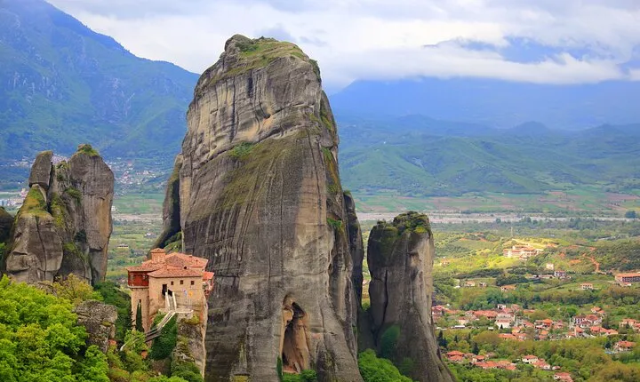Meteora Private Day Tour from Athens