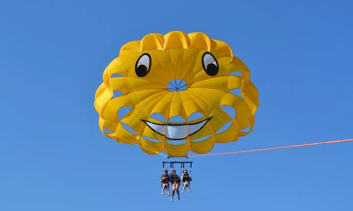 Destin Parasailing Experience