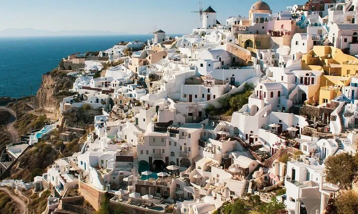 Greek Island Hopping Athens, Mykonos and Santorini with Cruises