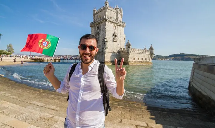 Captivating Lisbon Walk: History, Views, and Culture
