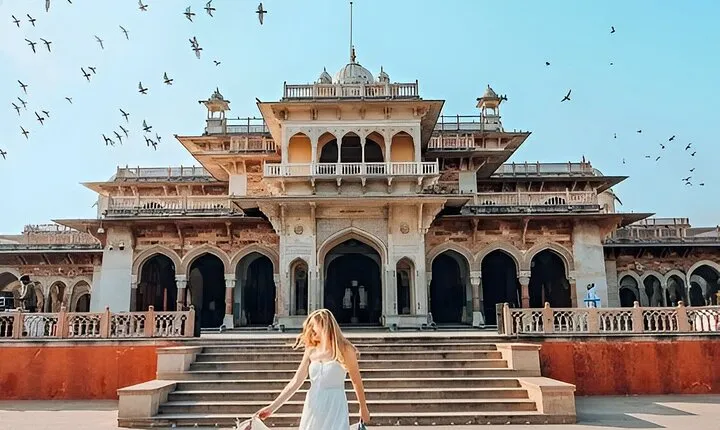 Private Full Day Tour of Jaipur Historical and Heritage Places
