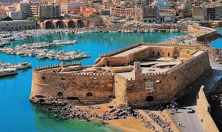 Private Tour Knossos & Heraklion City