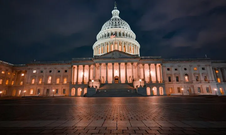 Washington DC Political Scandals and True Crime Night-Time Tour