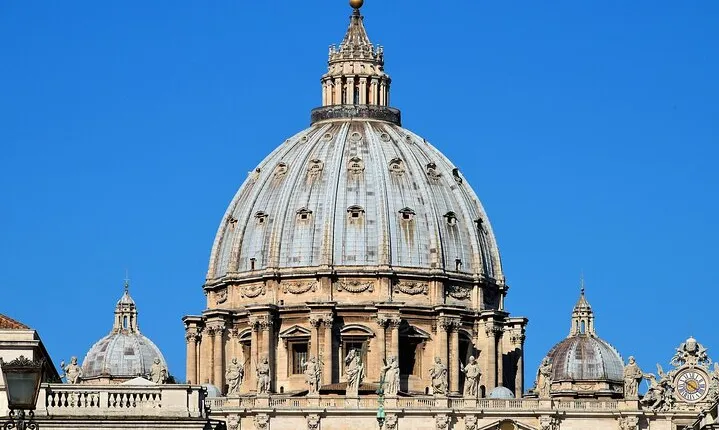 Vatican Tour: Museums, Raphael Rooms & Sistine Chapel