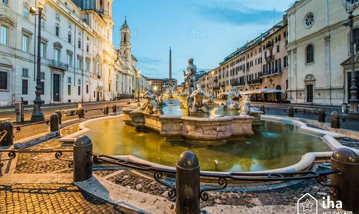 Highligths city tour by limovan with an Exper tour Guide