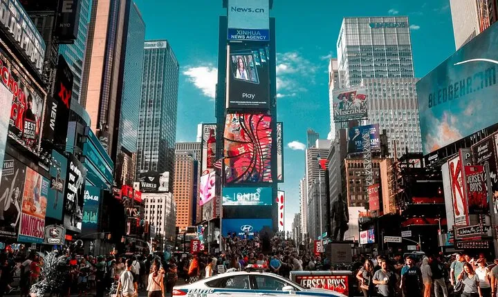 Private Transfer NYC Airports to Manhattan Up to 3 Pax