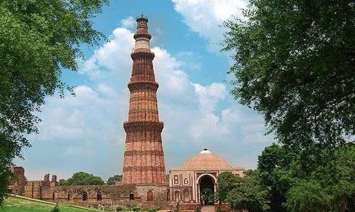 Private Old and New Delhi City Best of Tour in 8 Hours