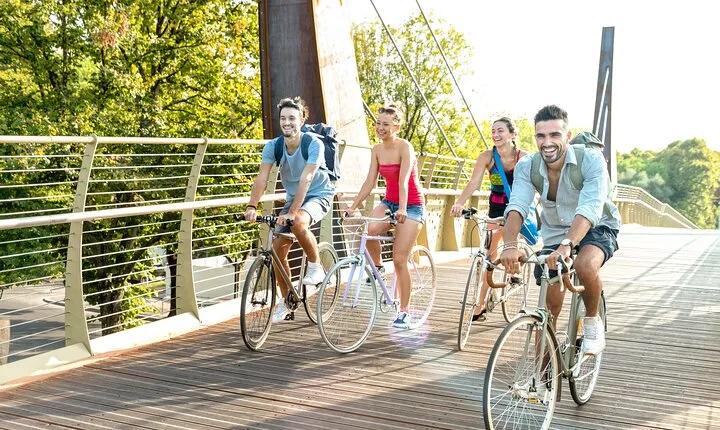 Bike Tour of London Top Attractions with Private Guide