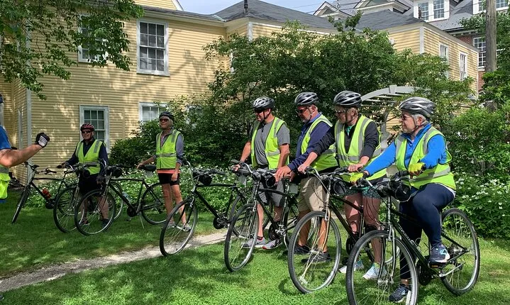 VIP Private & Custom Group Bike Tour | 2-2.5 hrs.